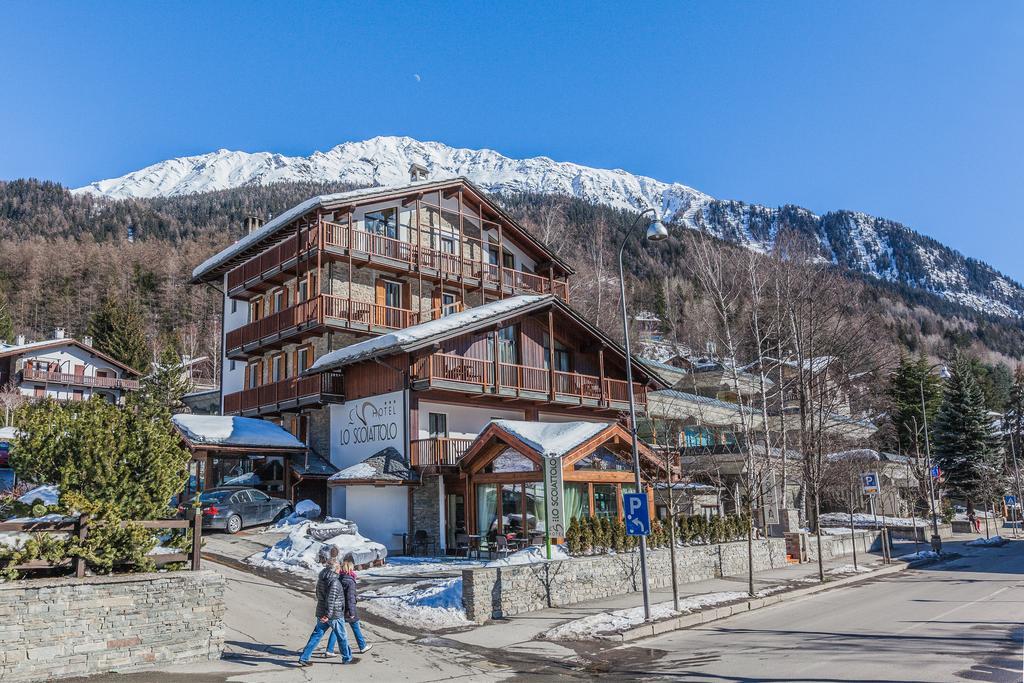 Hotel Lo Scoiattolo Courmayeur Esterno foto
